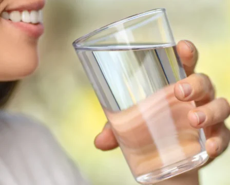 10 razlogov za pitje vode iz pipe