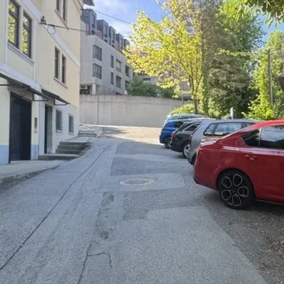 Nov parkirni režim na parkirnih mestih na Jelenovem klancu, Stari cesti in Cesti Iva Slavca