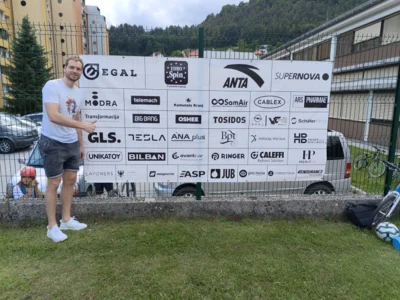 Vesela košarka Jaka Blažič