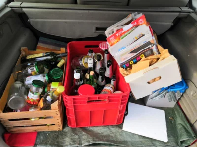 V zbirne centre s predhodno sortiranimi odpadki